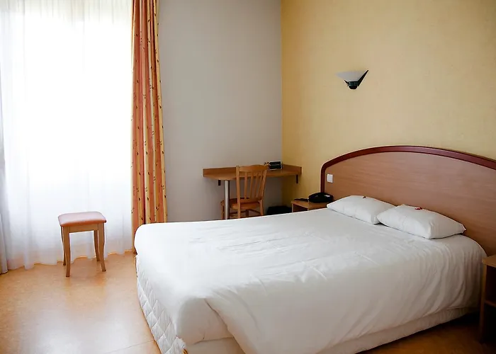 Logis Hotel Du Commerce