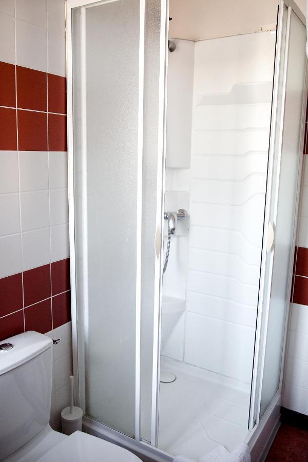 Logis Du Commerce Hotel Volvic